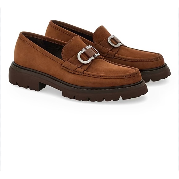 Salvatore Ferragamo Other - Salvatore Ferragamo COCOON suede lug sole loafers size 7EE made in Ital